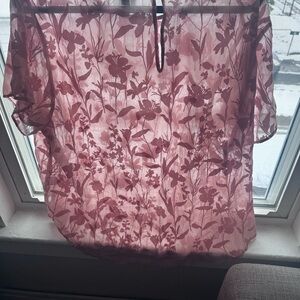 Torrid Mauve Sheer Floral Blouse | Size 2 | Short Sleeve | Lightweight